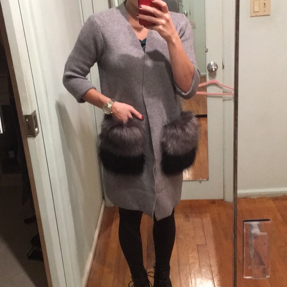 Grey Long Cardigan With Detachable Fur Pockets - Picture 2 of 8
